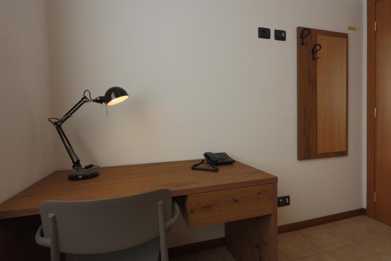 Corte Milano Rozzano Exterior photo