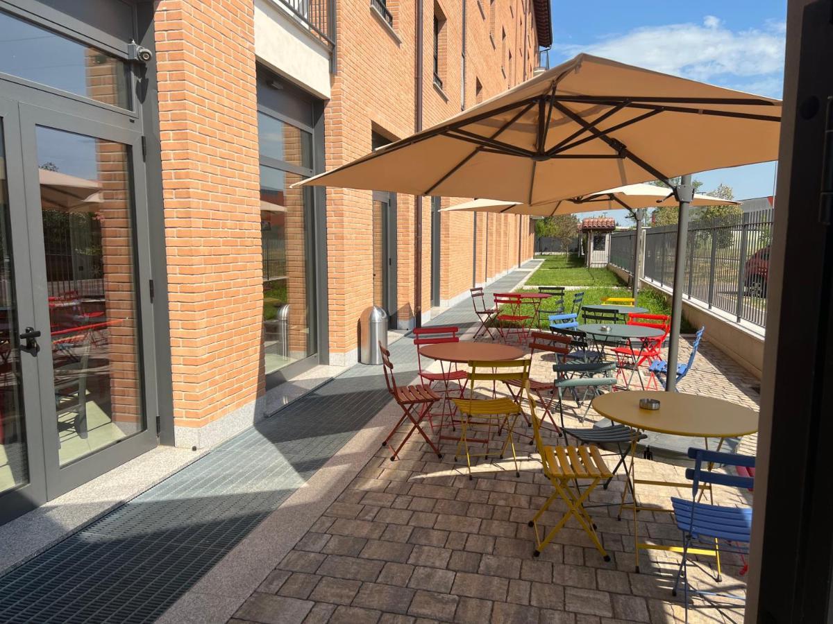 Corte Milano Rozzano Exterior photo